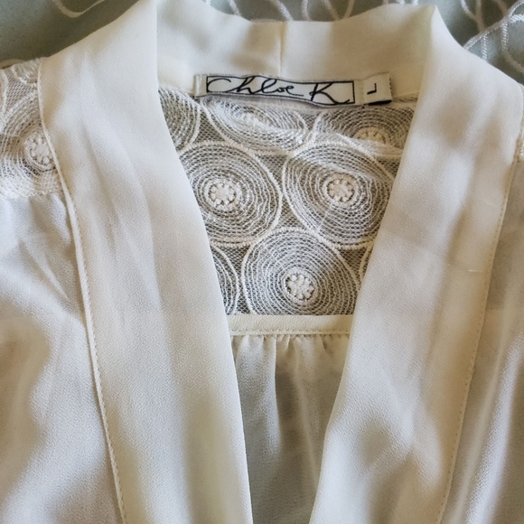 Ribbon blouse - Picture 4 of 5